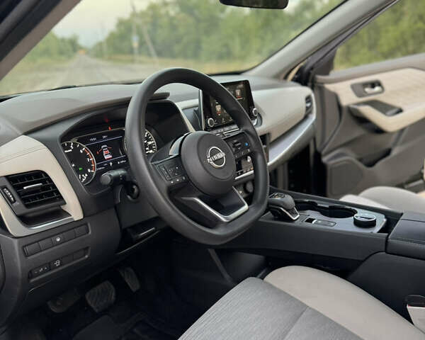 Черный Ниссан Rogue, объемом двигателя 1.5 л и пробегом 55 тыс. км за 21500 $, фото 8 на Automoto.ua