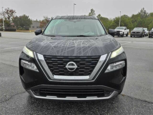 Черный Ниссан Rogue, объемом двигателя 1.5 л и пробегом 18 тыс. км за 20000 $, фото 1 на Automoto.ua