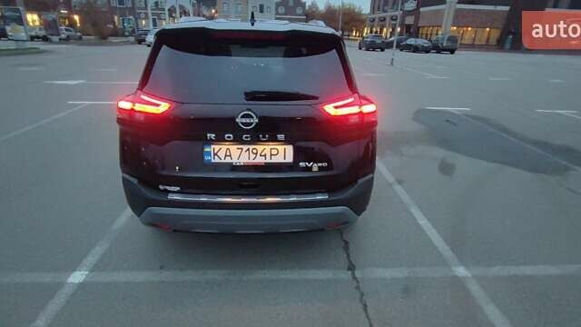 Чорний Ніссан Rogue, об'ємом двигуна 1.5 л та пробігом 42 тис. км за 26500 $, фото 17 на Automoto.ua