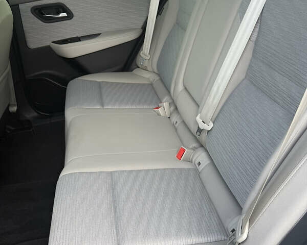 Черный Ниссан Rogue, объемом двигателя 0 л и пробегом 7 тыс. км за 23100 $, фото 16 на Automoto.ua