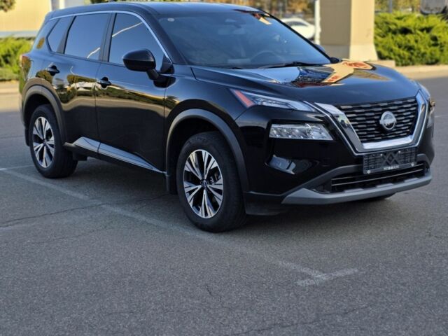 Чорний Ніссан Rogue, об'ємом двигуна 1.5 л та пробігом 30 тис. км за 539 $, фото 6 на Automoto.ua