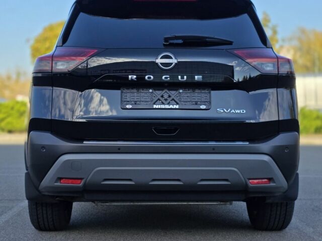 Чорний Ніссан Rogue, об'ємом двигуна 1.5 л та пробігом 30 тис. км за 539 $, фото 5 на Automoto.ua