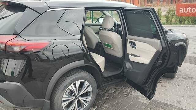 Чорний Ніссан Rogue, об'ємом двигуна 1.5 л та пробігом 42 тис. км за 26500 $, фото 21 на Automoto.ua