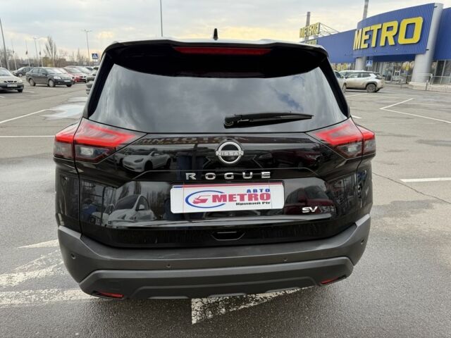 Черный Ниссан Rogue, объемом двигателя 1.5 л и пробегом 28 тыс. км за 20900 $, фото 4 на Automoto.ua