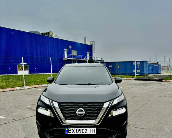 Чорний Ніссан Rogue, об'ємом двигуна 1.5 л та пробігом 84 тис. км за 22500 $, фото 1 на Automoto.ua