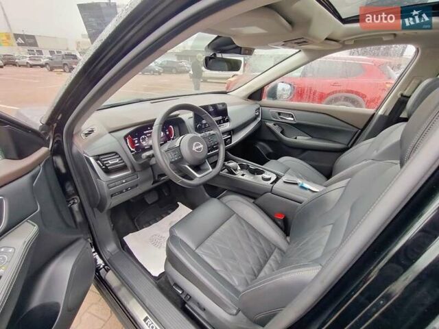 Черный Ниссан Rogue, объемом двигателя 1.5 л и пробегом 16 тыс. км за 27500 $, фото 6 на Automoto.ua