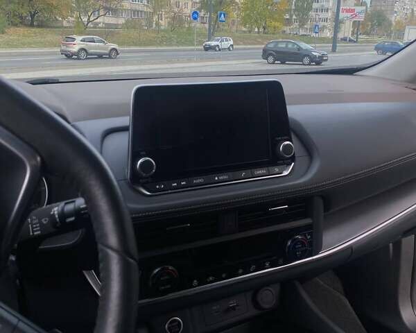 Чорний Ніссан Rogue, об'ємом двигуна 1.5 л та пробігом 11 тис. км за 27900 $, фото 8 на Automoto.ua