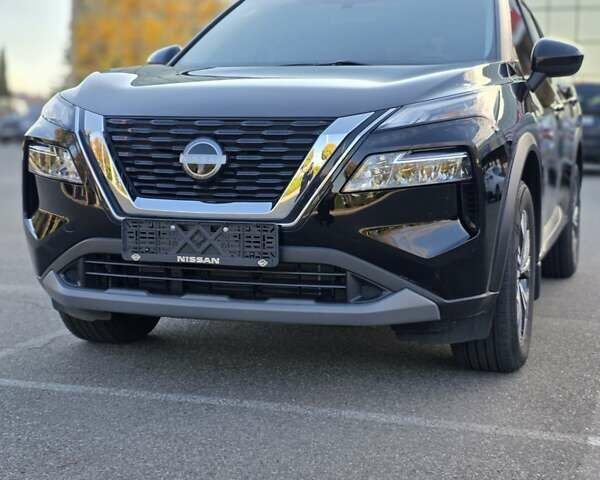 Черный Ниссан Rogue, объемом двигателя 1.5 л и пробегом 31 тыс. км за 22500 $, фото 6 на Automoto.ua
