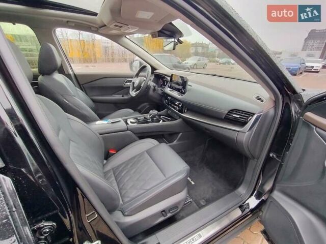 Черный Ниссан Rogue, объемом двигателя 1.5 л и пробегом 16 тыс. км за 27500 $, фото 10 на Automoto.ua