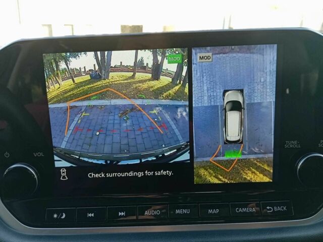 Чорний Ніссан Rogue, об'ємом двигуна 1.5 л та пробігом 11 тис. км за 21000 $, фото 8 на Automoto.ua