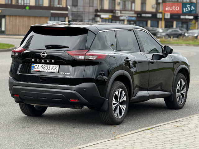 Черный Ниссан Rogue, объемом двигателя 1.5 л и пробегом 16 тыс. км за 23999 $, фото 6 на Automoto.ua