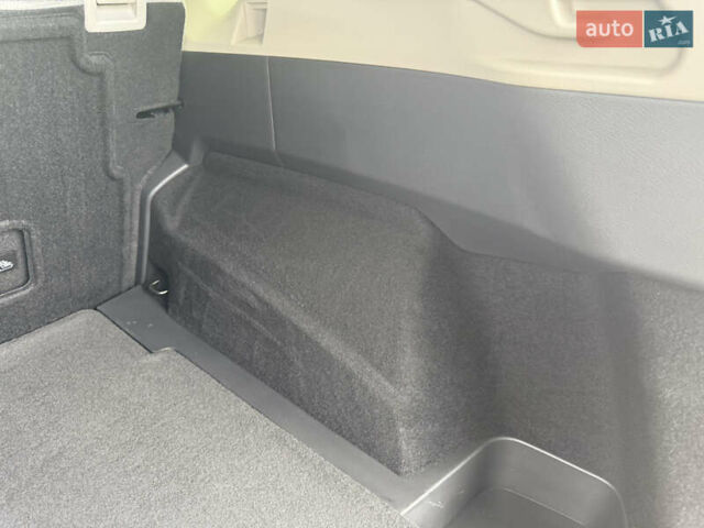 Черный Ниссан Rogue, объемом двигателя 0 л и пробегом 7 тыс. км за 23100 $, фото 22 на Automoto.ua