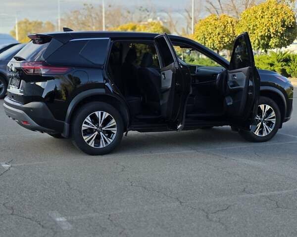 Черный Ниссан Rogue, объемом двигателя 1.5 л и пробегом 31 тыс. км за 22500 $, фото 16 на Automoto.ua