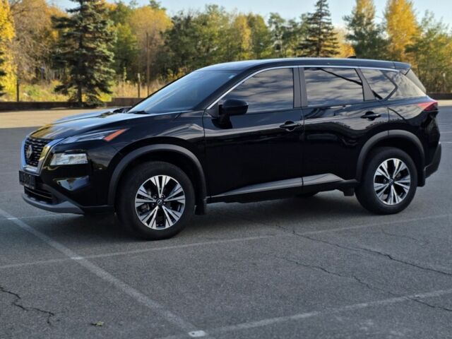 Чорний Ніссан Rogue, об'ємом двигуна 1.5 л та пробігом 30 тис. км за 539 $, фото 2 на Automoto.ua