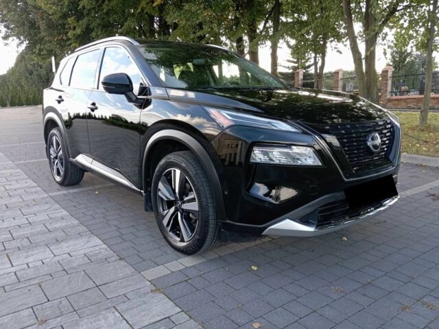 Чорний Ніссан Rogue, об'ємом двигуна 1.5 л та пробігом 11 тис. км за 21000 $, фото 1 на Automoto.ua