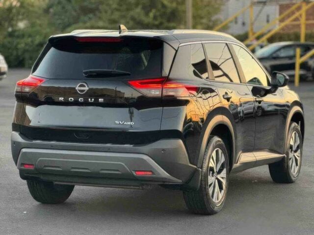 Черный Ниссан Rogue, объемом двигателя 1.5 л и пробегом 29 тыс. км за 11300 $, фото 5 на Automoto.ua