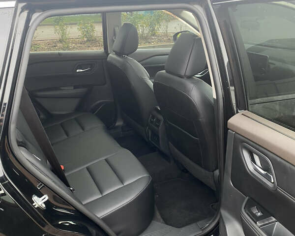 Чорний Ніссан Rogue, об'ємом двигуна 1.5 л та пробігом 31 тис. км за 25000 $, фото 8 на Automoto.ua