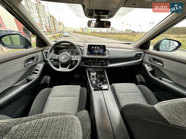 Черный Ниссан Rogue, объемом двигателя 1.5 л и пробегом 75 тыс. км за 22999 $, фото 61 на Automoto.ua