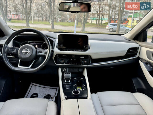 Черный Ниссан Rogue, объемом двигателя 1.5 л и пробегом 90 тыс. км за 22200 $, фото 15 на Automoto.ua