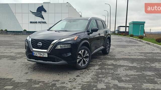 Чорний Ніссан Rogue, об'ємом двигуна 1.5 л та пробігом 42 тис. км за 26500 $, фото 5 на Automoto.ua