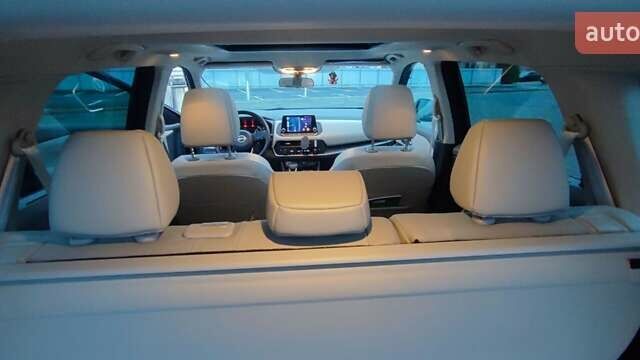 Чорний Ніссан Rogue, об'ємом двигуна 1.5 л та пробігом 42 тис. км за 26500 $, фото 43 на Automoto.ua