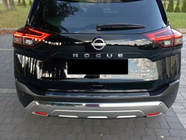 Чорний Ніссан Rogue, об'ємом двигуна 1.5 л та пробігом 11 тис. км за 21000 $, фото 7 на Automoto.ua