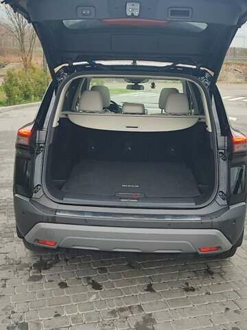 Чорний Ніссан Rogue, об'ємом двигуна 1.5 л та пробігом 42 тис. км за 26500 $, фото 14 на Automoto.ua