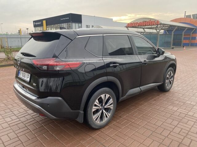 Чорний Ніссан Rogue, об'ємом двигуна 1.5 л та пробігом 31 тис. км за 25000 $, фото 4 на Automoto.ua