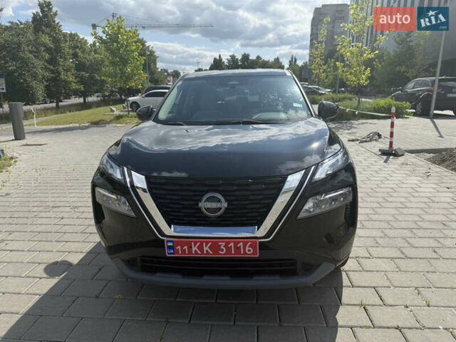 Черный Ниссан Rogue, объемом двигателя 0 л и пробегом 7 тыс. км за 23100 $, фото 1 на Automoto.ua