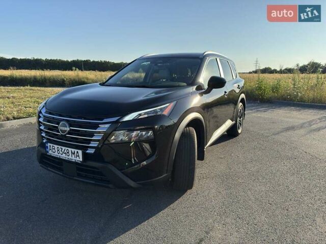 Ніссан Rogue 2023 у Вінниці на Automoto.ua Чорний Ніссан Rogue, об'ємом двигуна 1.5 л та пробігом 23 тис. км за 27000 $, фото 7 на Automoto.ua