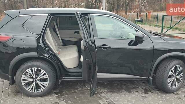 Чорний Ніссан Rogue, об'ємом двигуна 1.5 л та пробігом 42 тис. км за 26500 $, фото 7 на Automoto.ua