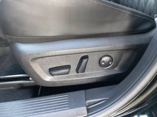 Чорний Ніссан Rogue, об'ємом двигуна 1.5 л та пробігом 11 тис. км за 21000 $, фото 12 на Automoto.ua