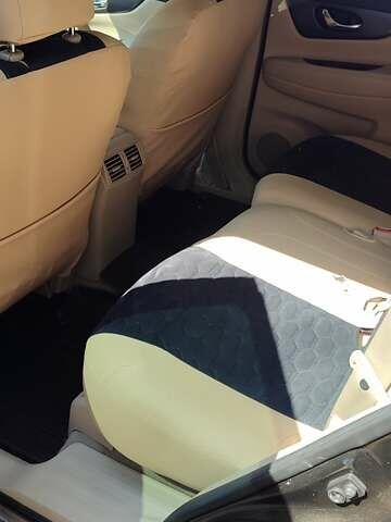 Коричневый Ниссан Rogue, объемом двигателя 2.5 л и пробегом 305 тыс. км за 12700 $, фото 8 на Automoto.ua