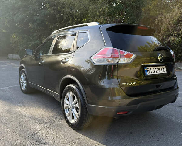Ниссан Rogue 2016 в Полтаве на Automoto.ua Коричневый Ниссан Rogue, объемом двигателя 2.5 л и пробегом 190 тыс. км за 14500 $, фото 7 на Automoto.ua