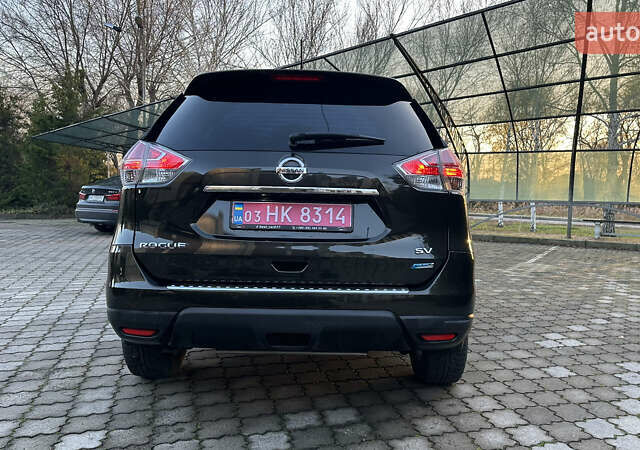 Коричневый Ниссан Rogue, объемом двигателя 2.5 л и пробегом 136 тыс. км за 13300 $, фото 6 на Automoto.ua