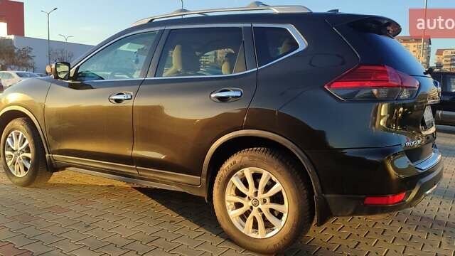 Коричневый Ниссан Rogue, объемом двигателя 2.49 л и пробегом 160 тыс. км за 15000 $, фото 2 на Automoto.ua