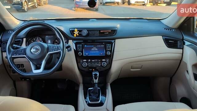 Коричневый Ниссан Rogue, объемом двигателя 2.49 л и пробегом 160 тыс. км за 15000 $, фото 7 на Automoto.ua