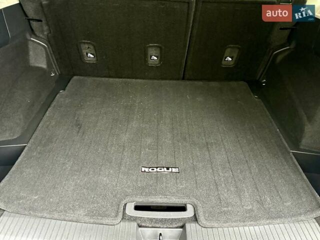 Коричневый Ниссан Rogue, объемом двигателя 1.5 л и пробегом 27 тыс. км за 24500 $, фото 106 на Automoto.ua