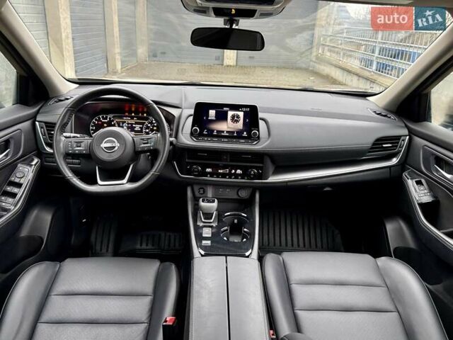Коричневый Ниссан Rogue, объемом двигателя 1.5 л и пробегом 27 тыс. км за 24500 $, фото 2 на Automoto.ua