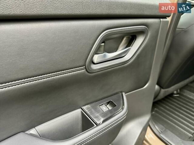 Коричневый Ниссан Rogue, объемом двигателя 1.5 л и пробегом 27 тыс. км за 24500 $, фото 83 на Automoto.ua