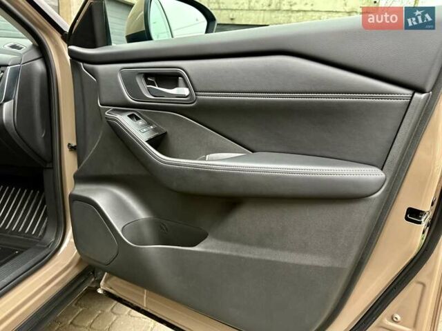 Коричневый Ниссан Rogue, объемом двигателя 1.5 л и пробегом 27 тыс. км за 24500 $, фото 68 на Automoto.ua