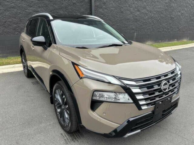Коричневый Ниссан Rogue, объемом двигателя 1.5 л и пробегом 33 тыс. км за 18800 $, фото 6 на Automoto.ua