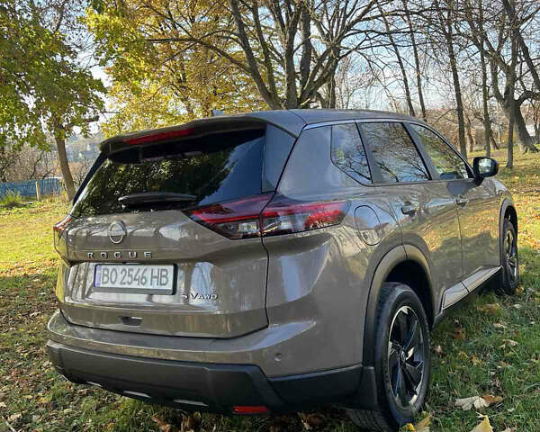 Коричневий Ніссан Rogue, об'ємом двигуна 1.5 л та пробігом 42 тис. км за 23700 $, фото 5 на Automoto.ua