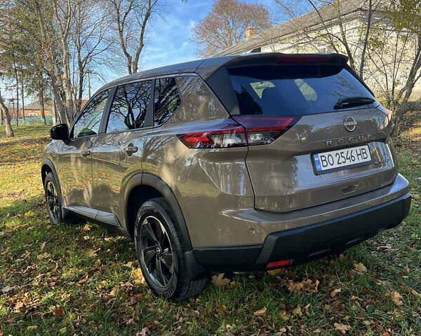 Коричневий Ніссан Rogue, об'ємом двигуна 1.5 л та пробігом 42 тис. км за 23700 $, фото 4 на Automoto.ua