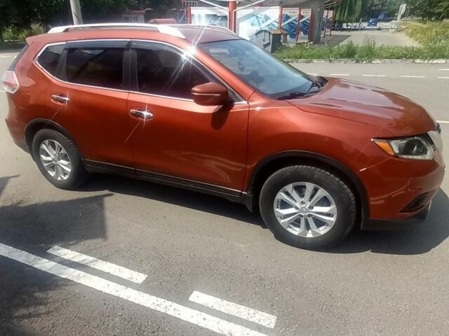 Красный Ниссан Rogue, объемом двигателя 2.5 л и пробегом 260 тыс. км за 10700 $, фото 3 на Automoto.ua