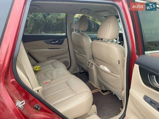 Червоний Ніссан Rogue, об'ємом двигуна 2.49 л та пробігом 175 тис. км за 12000 $, фото 3 на Automoto.ua