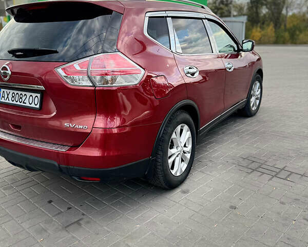 Красный Ниссан Rogue, объемом двигателя 2.49 л и пробегом 225 тыс. км за 13500 $, фото 5 на Automoto.ua