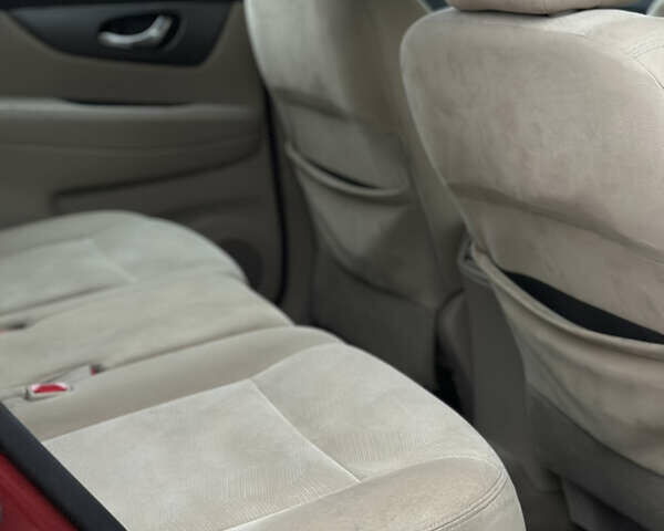 Червоний Ніссан Rogue, об'ємом двигуна 2.49 л та пробігом 170 тис. км за 10500 $, фото 10 на Automoto.ua