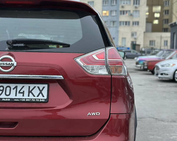 Червоний Ніссан Rogue, об'ємом двигуна 2.49 л та пробігом 170 тис. км за 10500 $, фото 8 на Automoto.ua