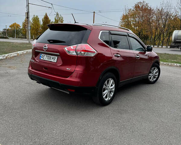 Ниссан Rogue 2014 в Остер на Automoto.ua Красный Ниссан Rogue, объемом двигателя 2.49 л и пробегом 114 тыс. км за 10600 $, фото 4 на Automoto.ua